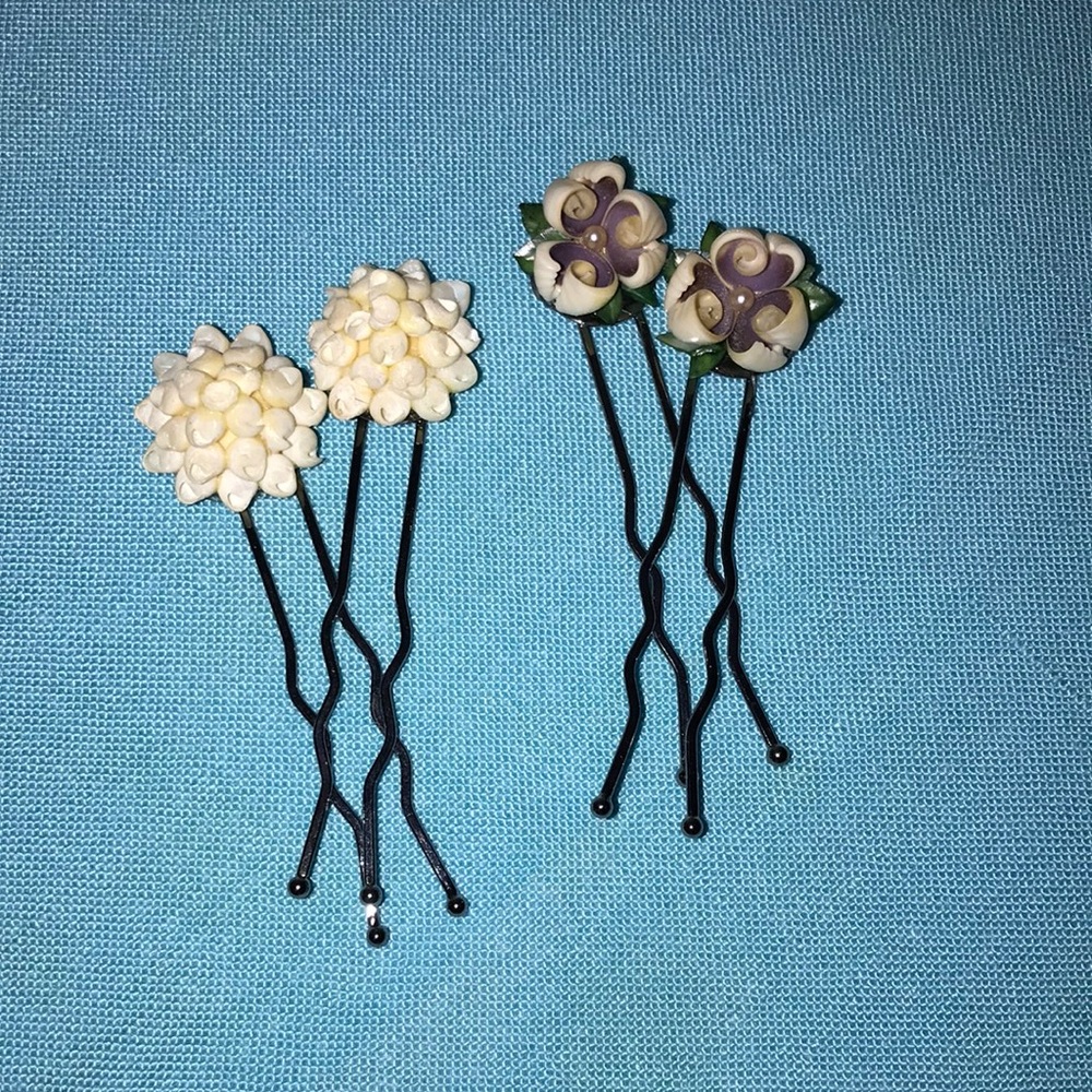 2 Pair Vintage Tiny Seashell Hairpins